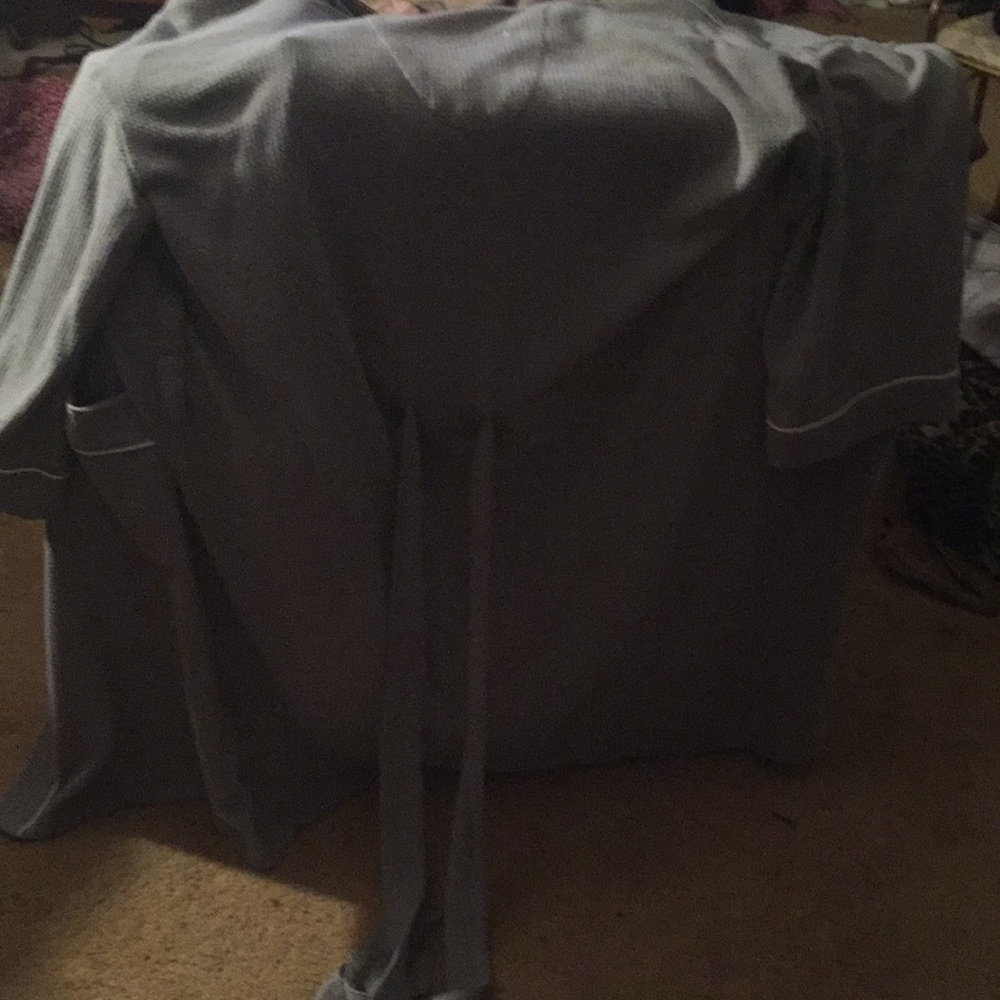 Long extra large gray robe